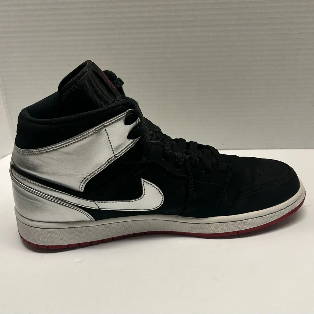 Air Jordan 1 Mid Johnny Kilroy Black Silver Red Shoes Mens 12 Sneaker 554724-057